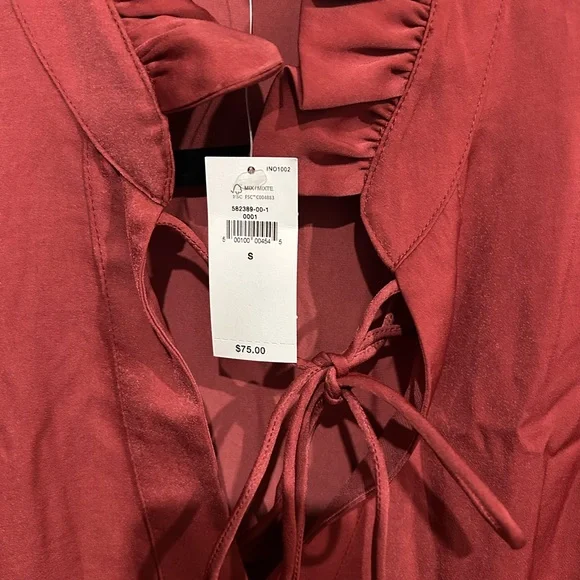 Brand new rose pink silk blouse with ties on neck and sleeves! - Picture 3 of 3